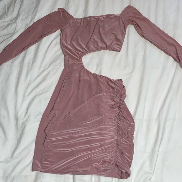 Dress - Picture 1 of 2